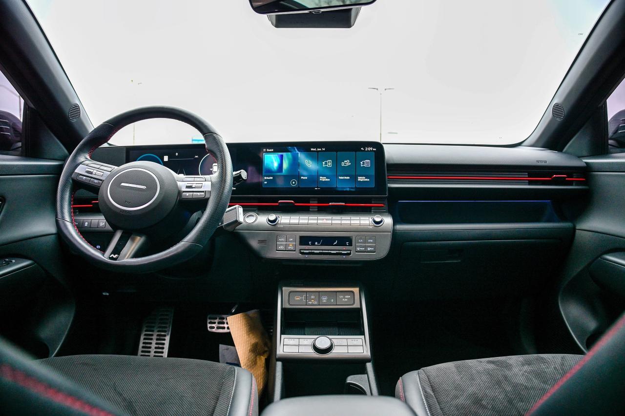 2024 Hyundai KONA N Line | PANO ROOF | LOW KM | WIRELESS PHONE CHRGR Photo