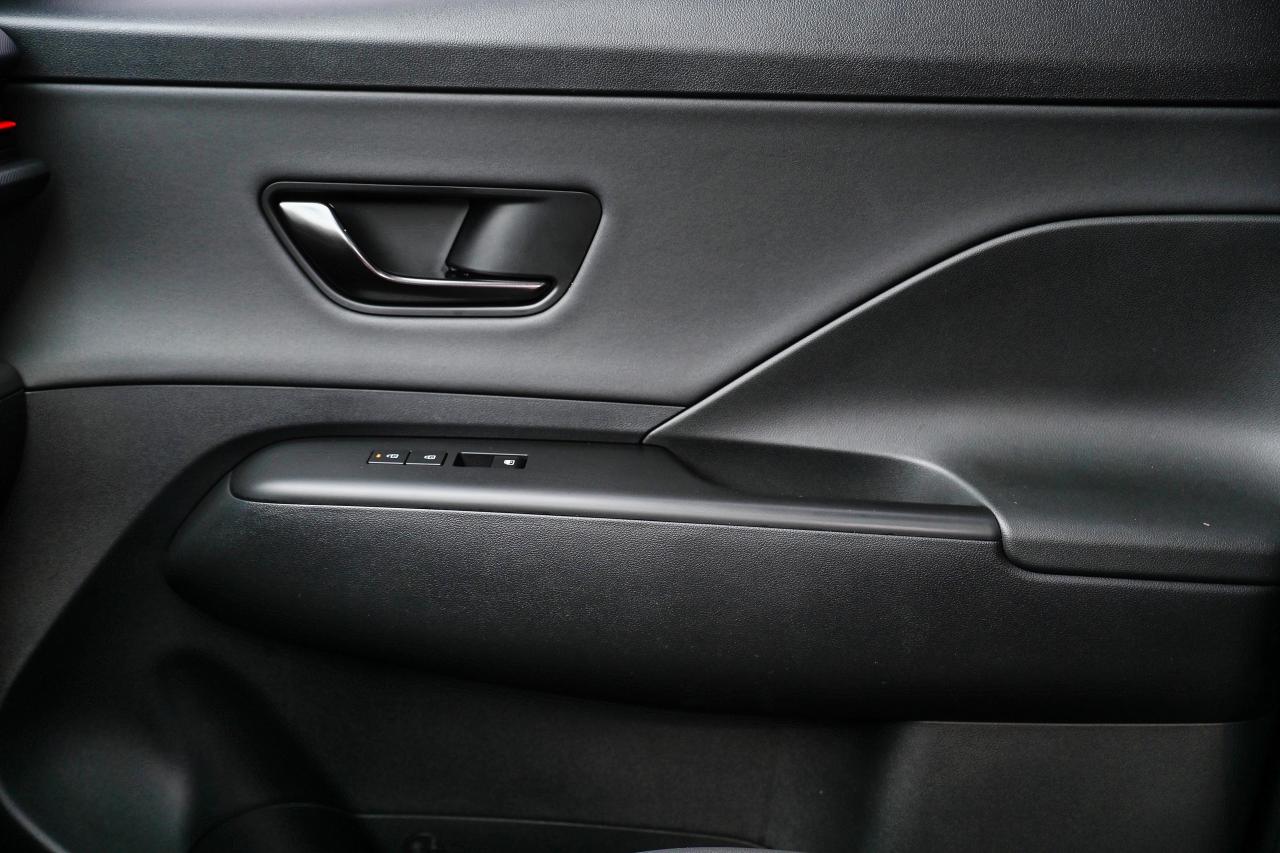 2024 Hyundai KONA N Line | PANO ROOF | LOW KM | WIRELESS PHONE CHRGR Photo