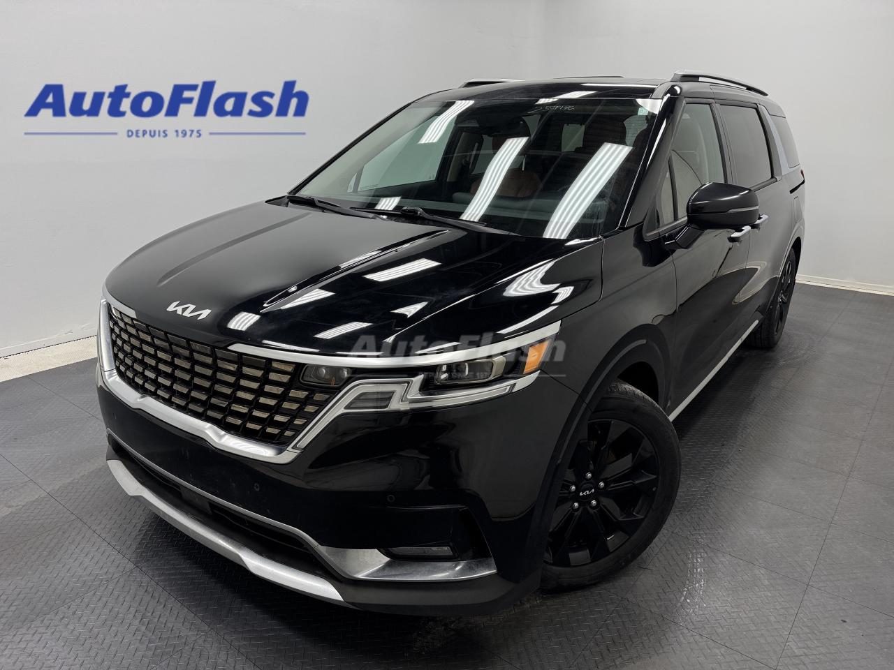 Used 2022 Kia Carnival SX PRESTIGE, CARPLAY, CUIR, TOIT OUVRANT, SON BOSE for sale in Saint-Hubert, QC