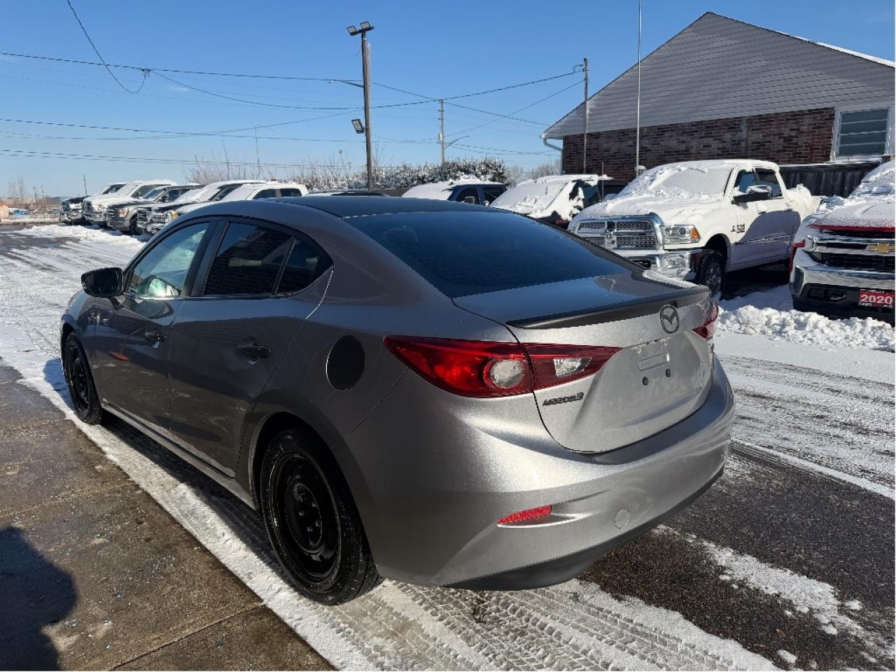 2015 Mazda MAZDA3 GS Photo3