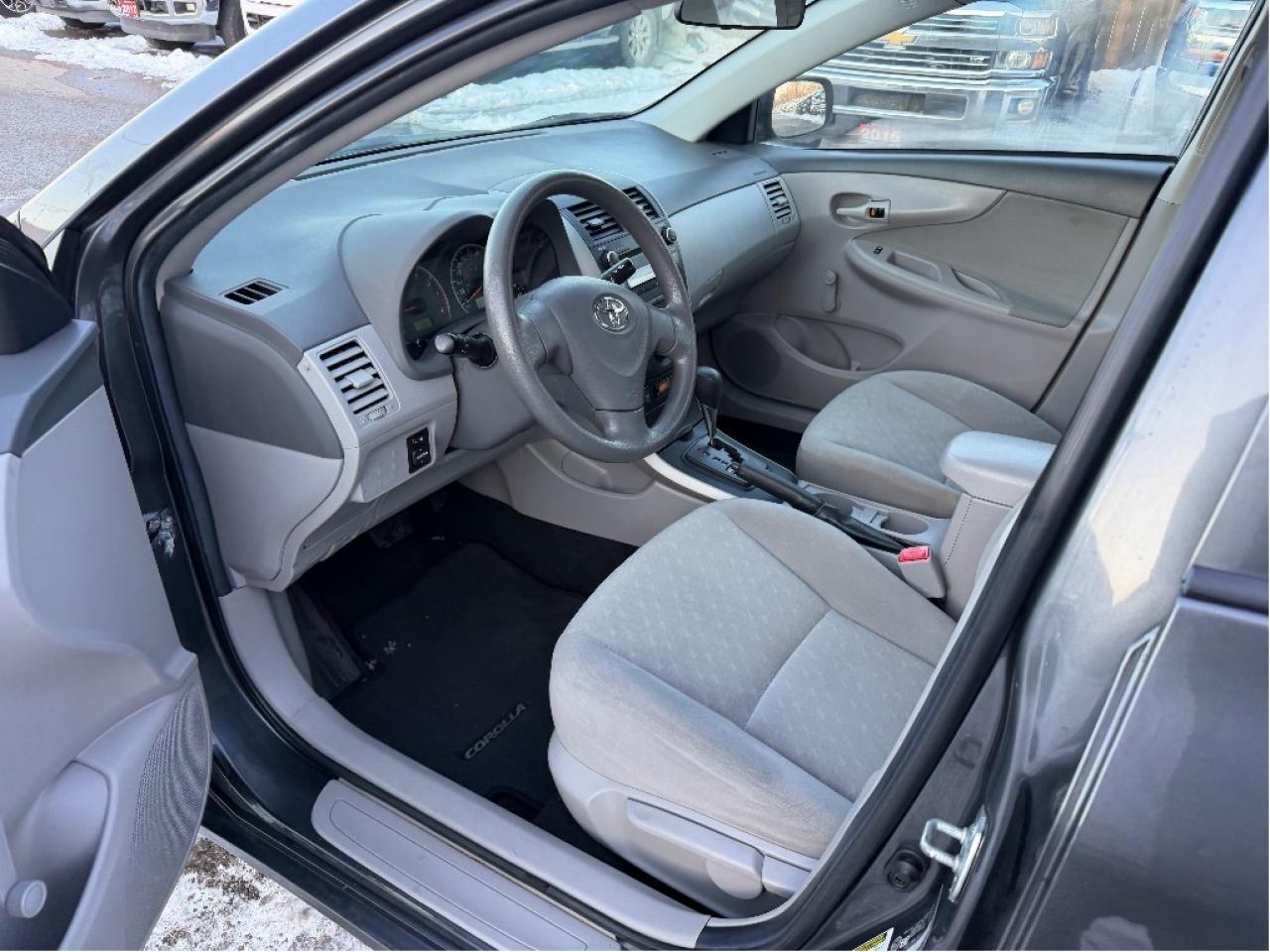 2010 Toyota Corolla LE | Low Low Kms Photo