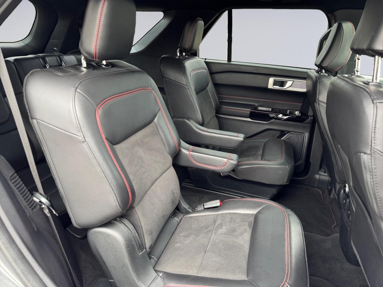 2022 Ford Explorer 2.3L ST-Line! One Owner Off Lease! Clean CarFax! Photo