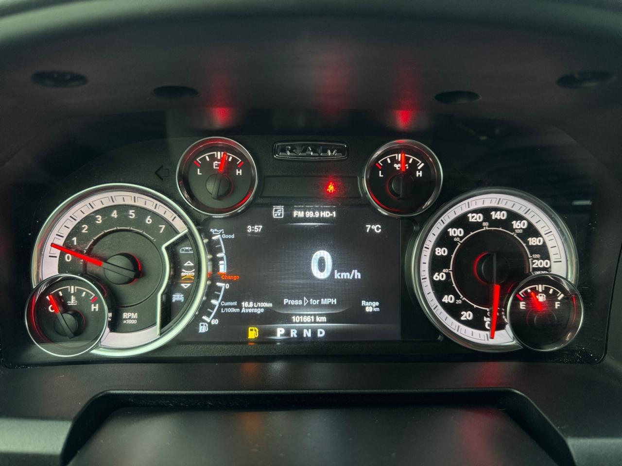 2020 RAM 1500 Classic 5.7L Express! 4x4! Certified! Ready for You! Photo