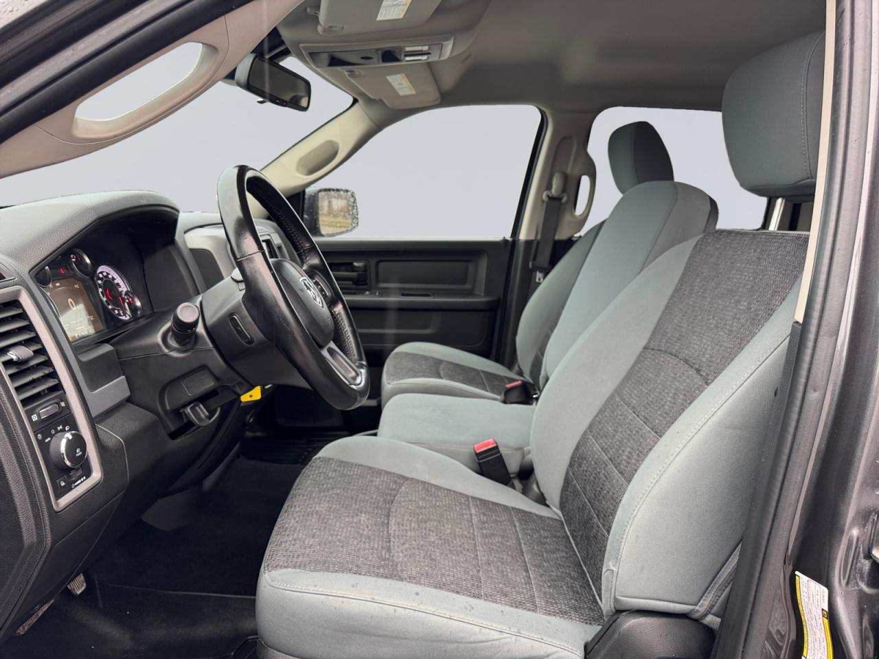 2020 RAM 1500 Classic 5.7L Express! 4x4! Certified! Ready for You! Photo