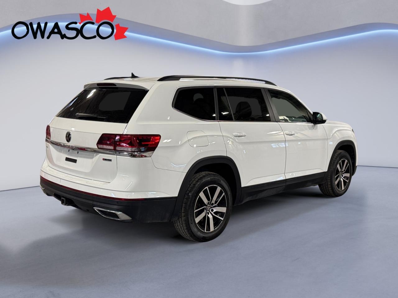 2022 Volkswagen Atlas 3.6L Comfortline! One Owner Off Lease! Certified! Photo
