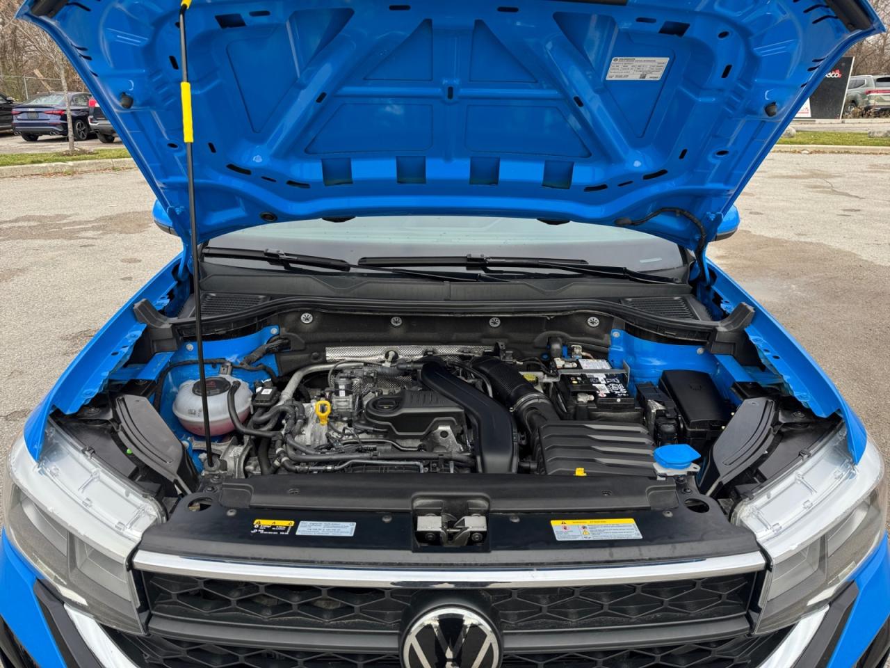 2024 Volkswagen Taos 1.5L Why Buy New? Corporate Car! Great kms! Photo