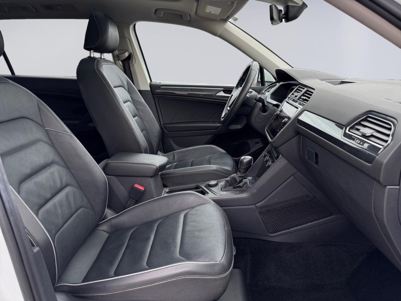 2021 Volkswagen Tiguan 2.0L Highline 4Motion! Leather! Certified! Photo