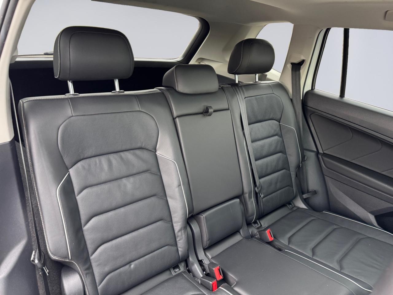 2021 Volkswagen Tiguan 2.0L Highline 4Motion! Leather! Certified! Photo