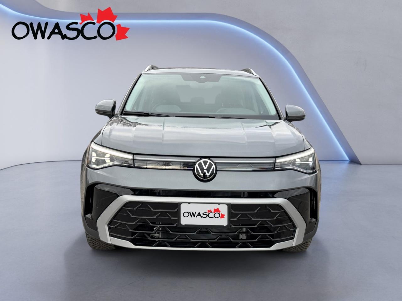 2026 Volkswagen Taos 1.5L Under 500 kms! Why Buy New? Save $$$! Photo