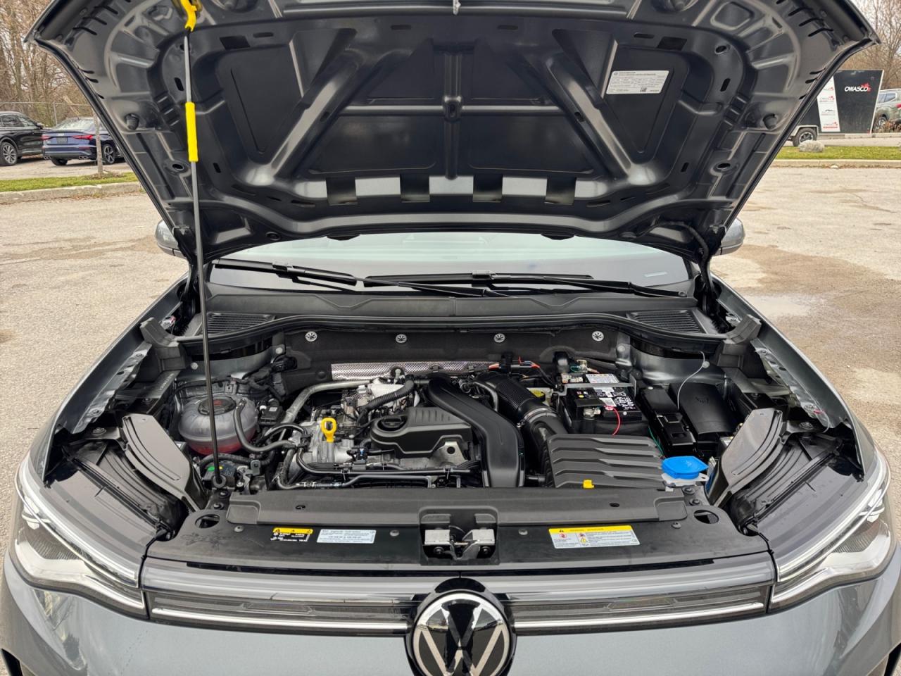 2026 Volkswagen Taos 1.5L Under 500 kms! Why Buy New? Save $$$! Photo