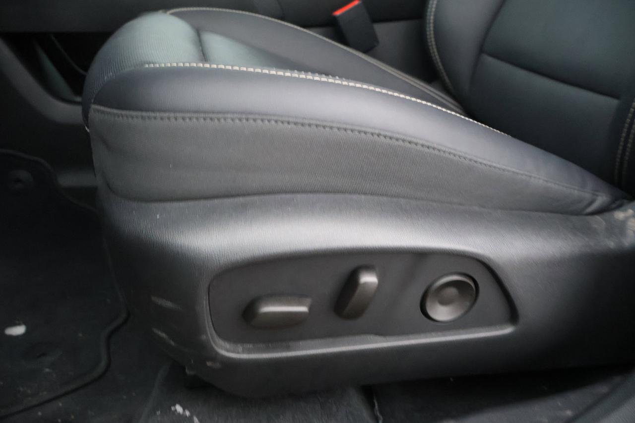 2025 GMC Terrain AWD Elevation | Heated Steering | Photo