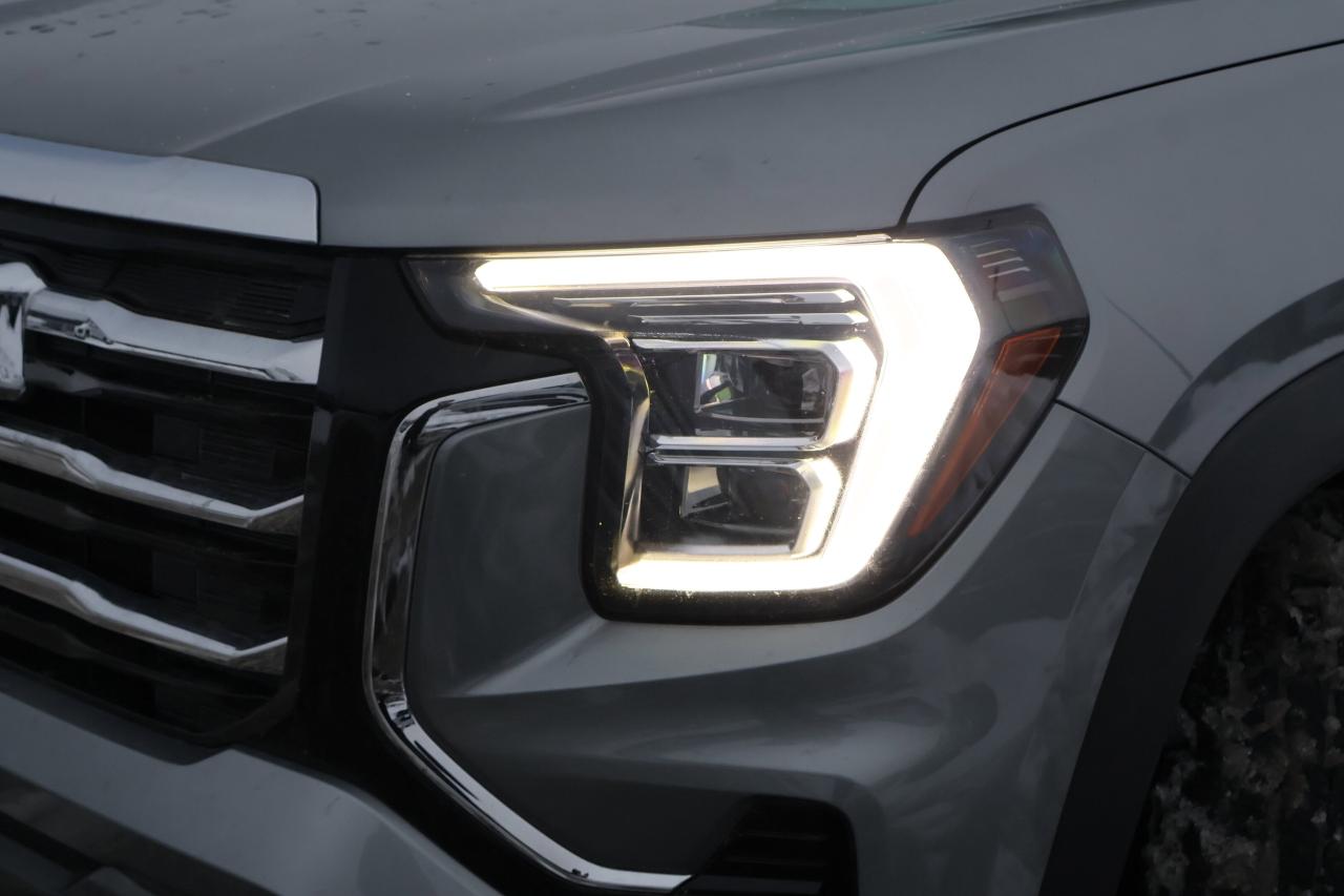 2025 GMC Terrain AWD Elevation | Nav System | Photo