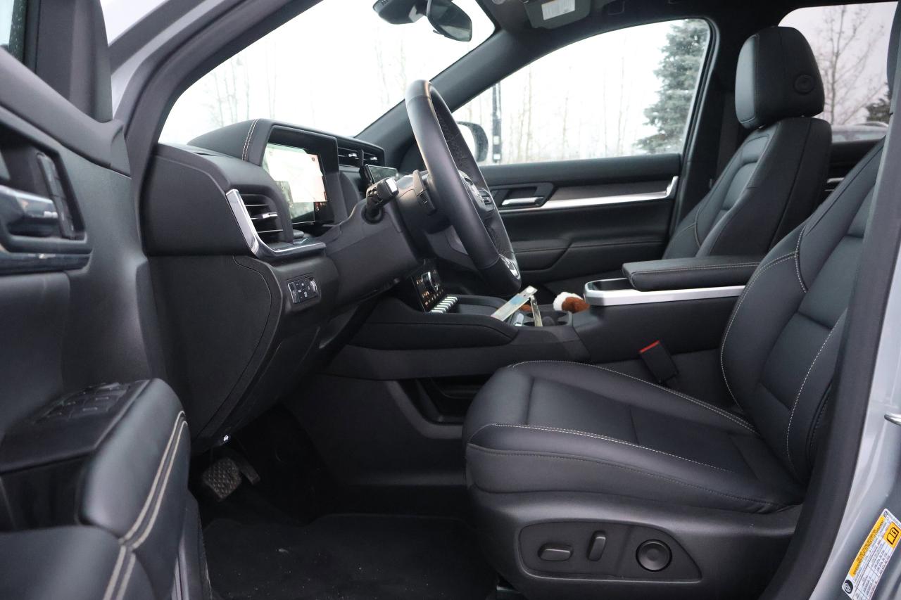 2025 GMC Terrain AWD Elevation | Nav System | Photo