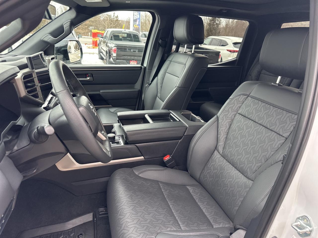 2025 Toyota Tundra Limited  Photo