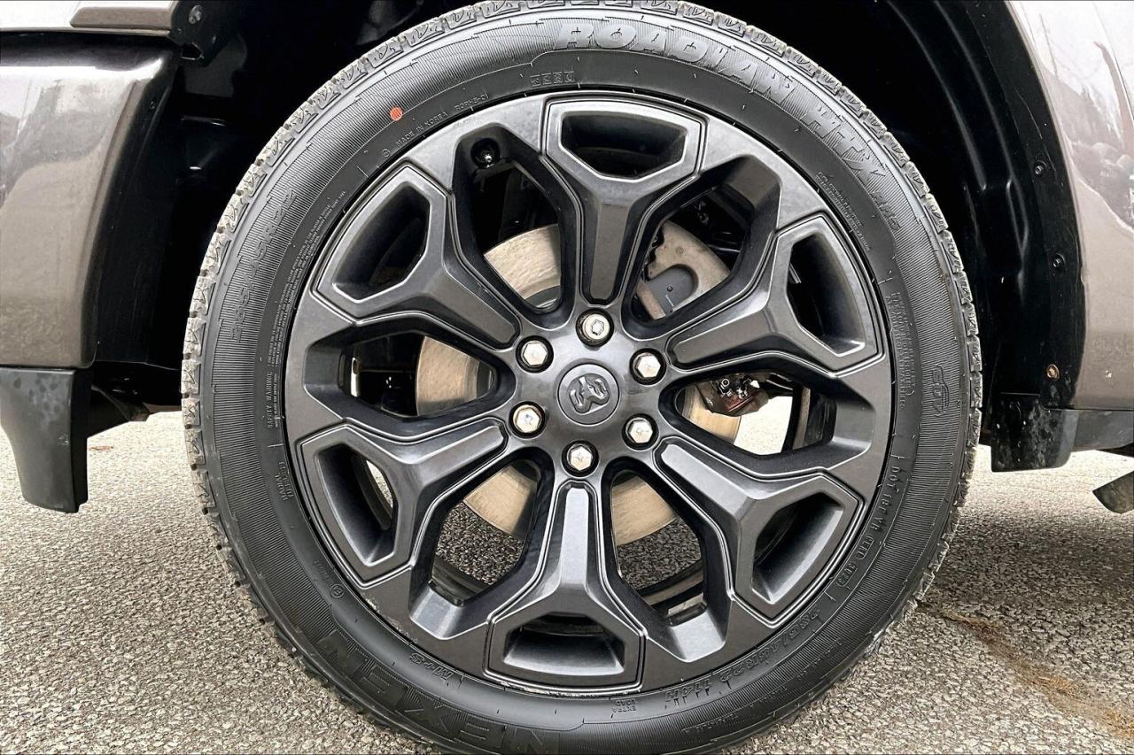 2022 RAM 1500 Limited Night | Level 1 | Painted Bed Cover | 4X4 Photo