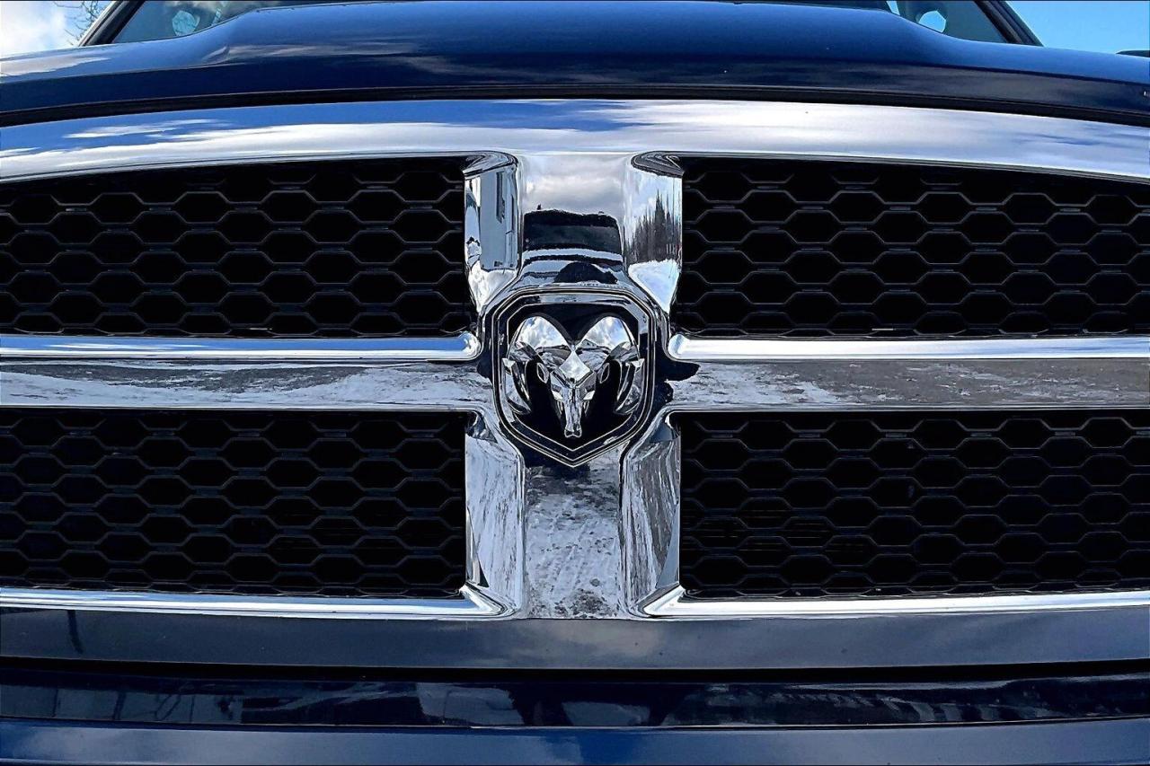 2022 RAM 1500 Classic SLT Crew | Alpine | Tow Pkg | Liner | 4X4 Photo