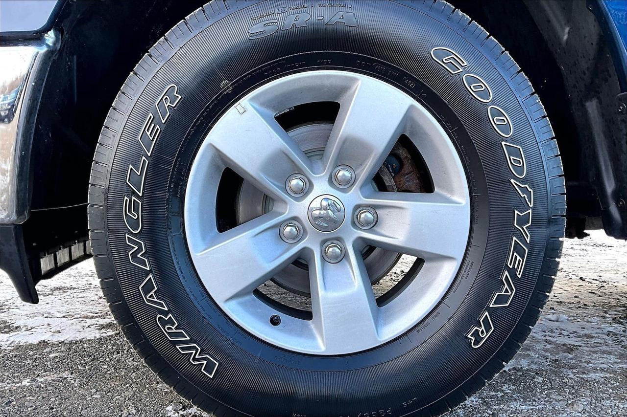 2022 RAM 1500 Classic SLT Crew | Alpine | Tow Pkg | Liner | 4X4 Photo