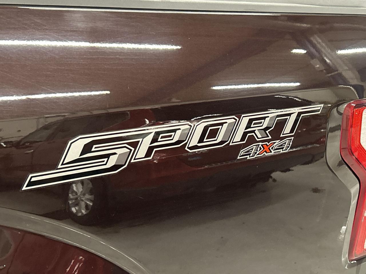 2019 Ford F-150 XLT SPORT 4X4 |5.0L V8 | HTD SEATS | CARPLAY | NAV Photo