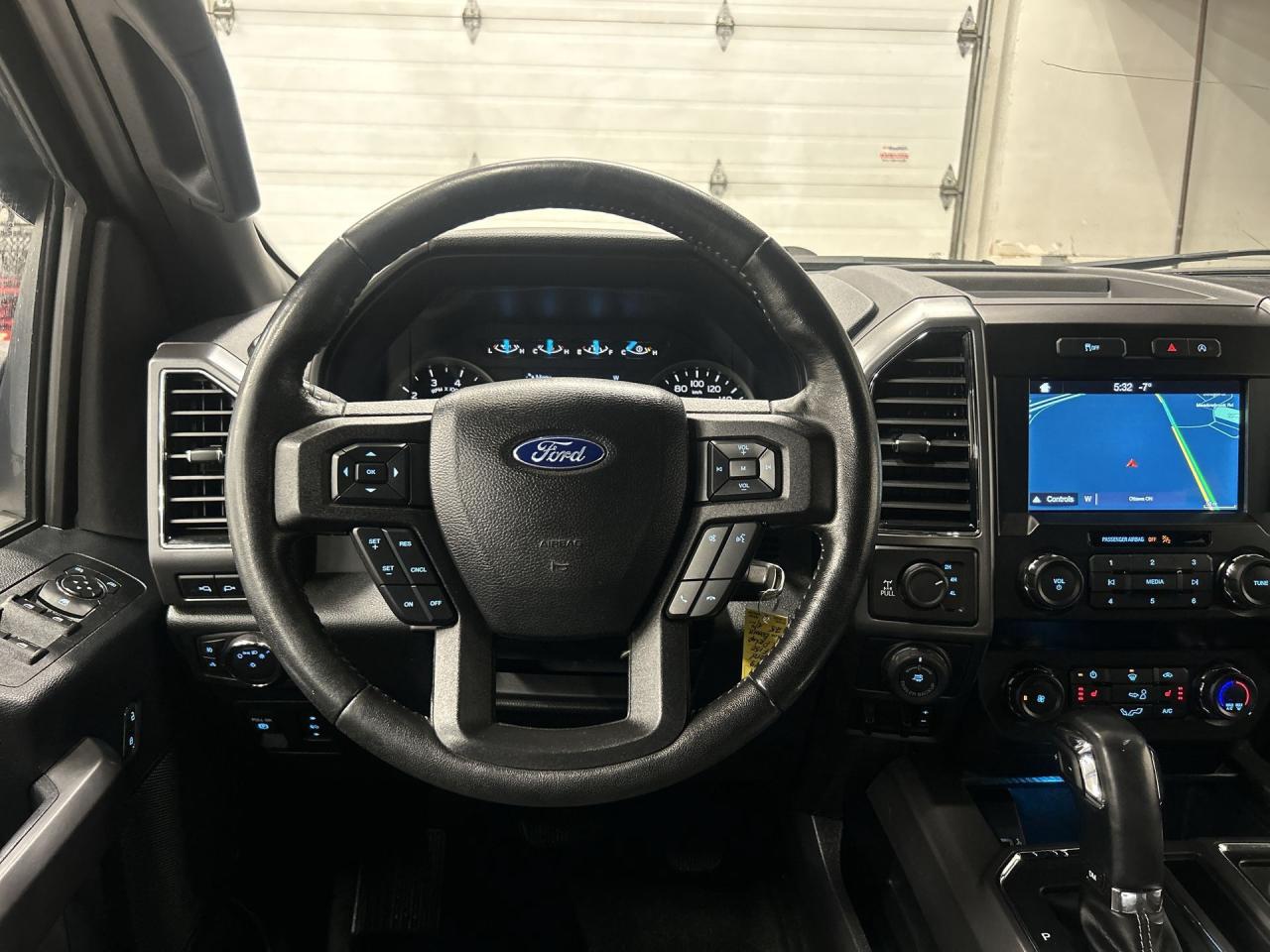 2019 Ford F-150 XLT SPORT 4X4 |5.0L V8 | HTD SEATS | CARPLAY | NAV Photo