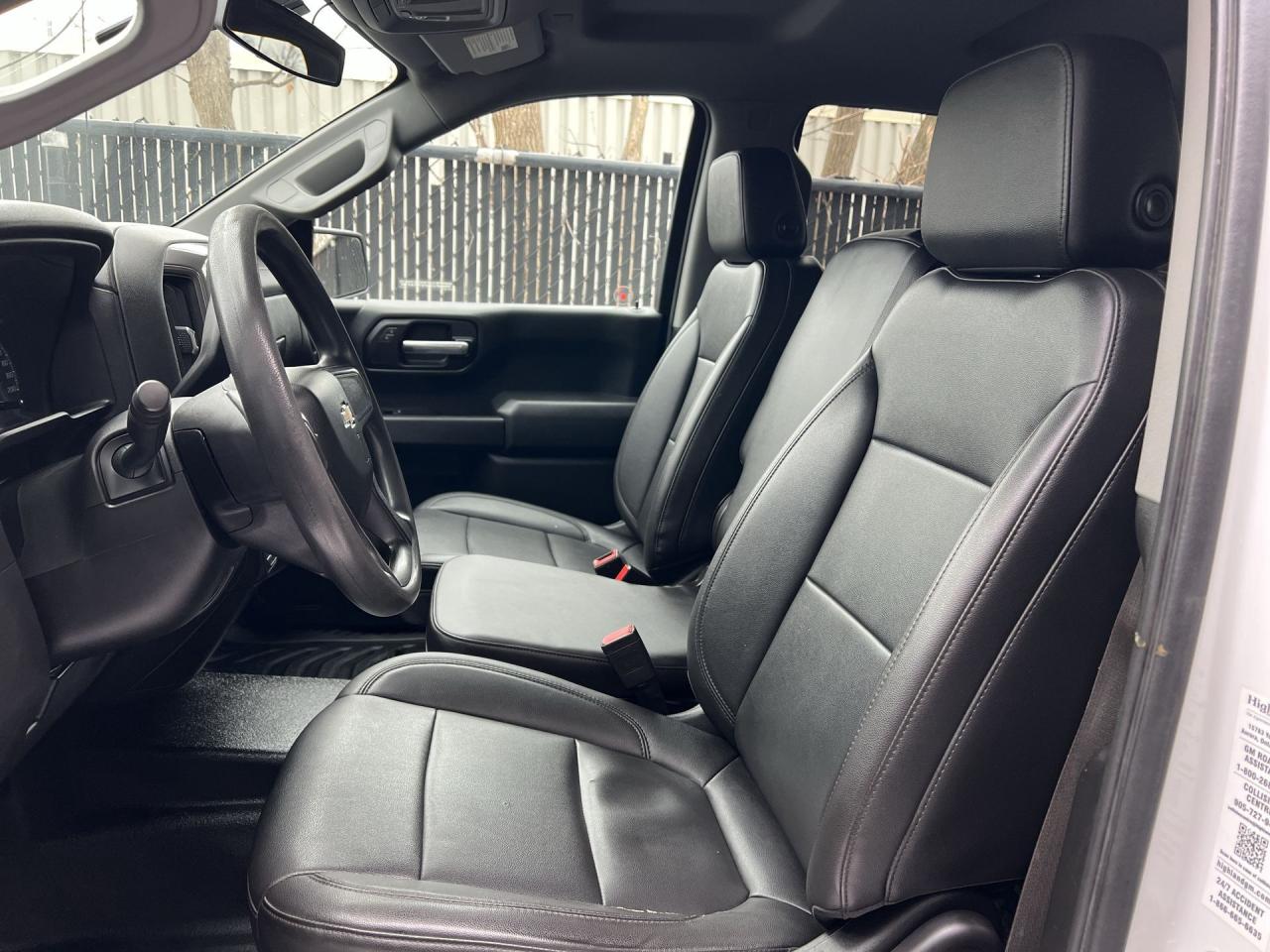 2020 Chevrolet Silverado 1500 4X4 | 5.3L V8 | CARPLAY |TOW PKG | A/C | BLUETOOTH Photo