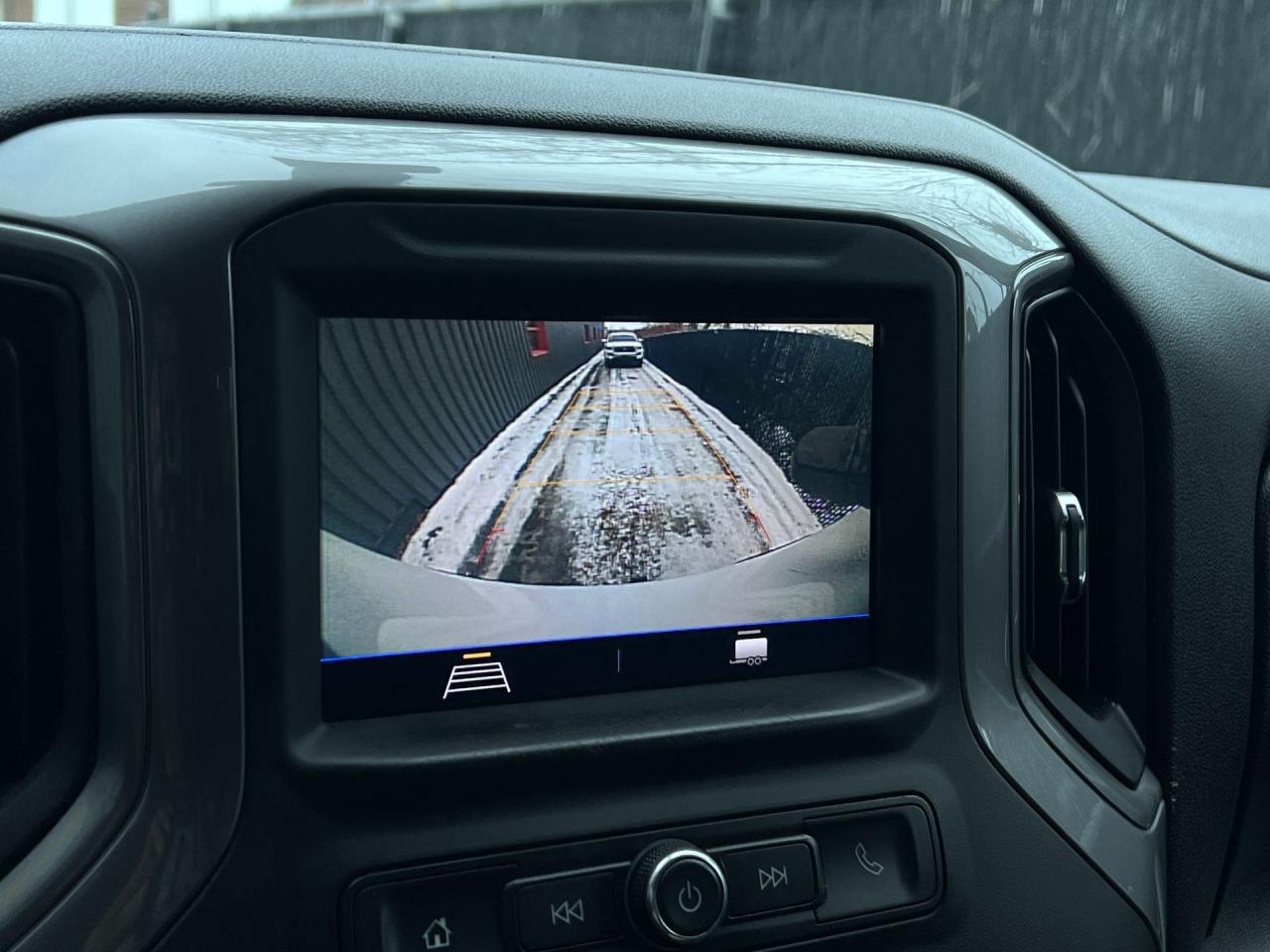 2020 Chevrolet Silverado 1500 4X4 | 5.3L V8 | CARPLAY |TOW PKG | A/C | BLUETOOTH Photo