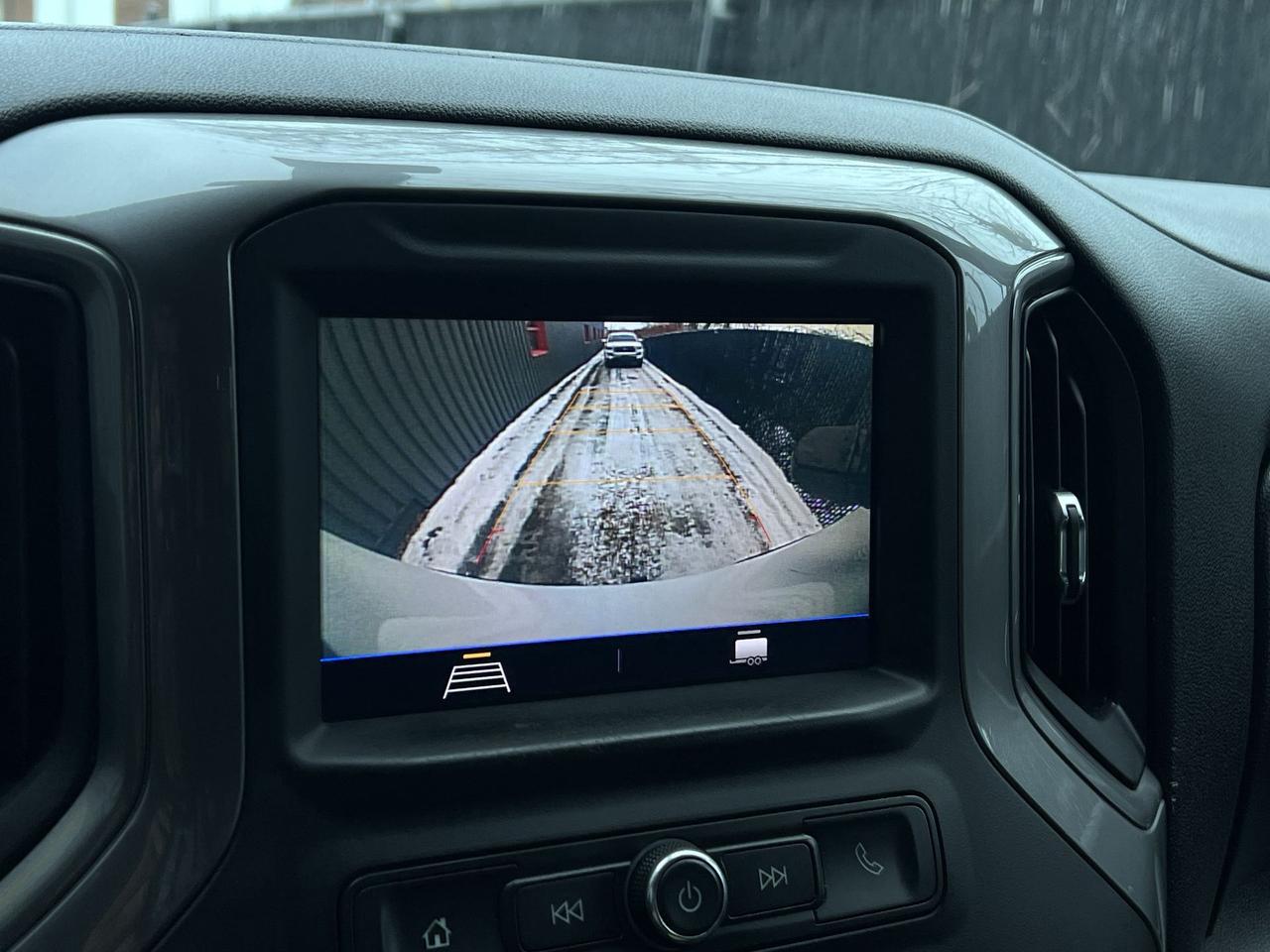 2020 Chevrolet Silverado 1500 4X4 | 5.3L V8 | CARPLAY |TOW PKG | A/C | BLUETOOTH Photo