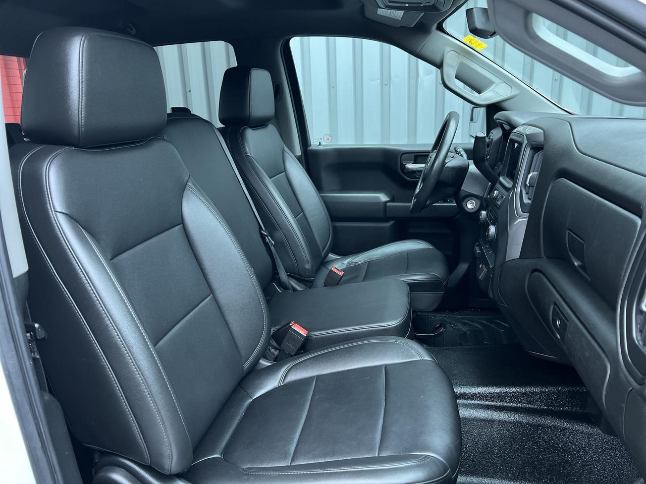 2020 Chevrolet Silverado 1500 4X4 | 5.3L V8 | CARPLAY |TOW PKG | A/C | BLUETOOTH Photo