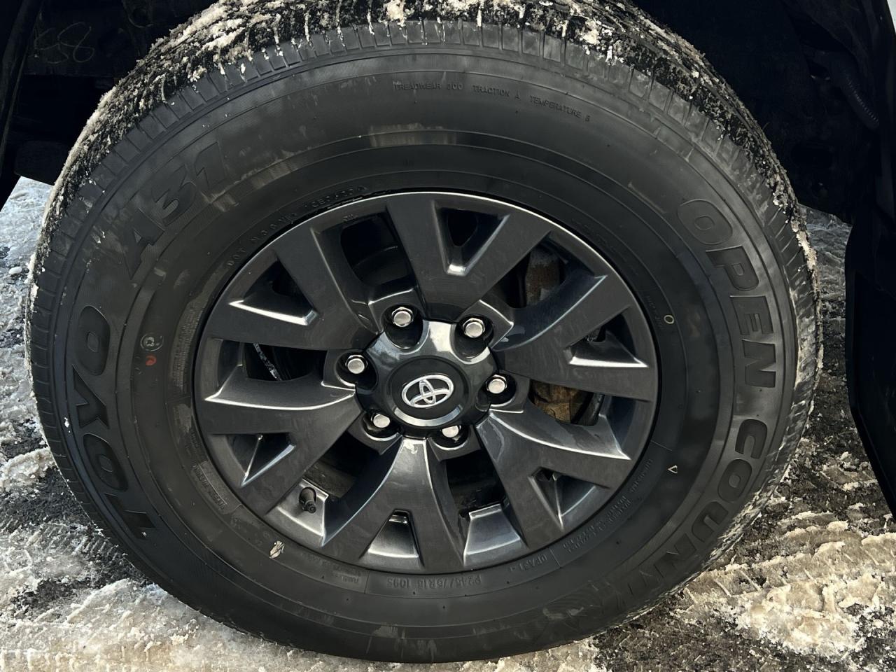 2023 Toyota Tacoma 4X4 |DBL CAB |HTD SEATS |CARPLAY |TONNEAU |ALLOYS Photo