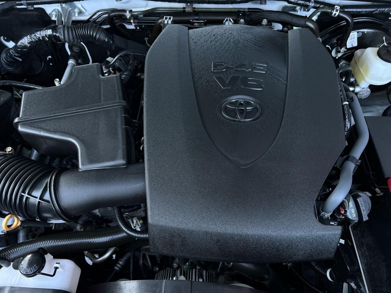 2023 Toyota Tacoma 4X4 |DBL CAB |HTD SEATS |CARPLAY |TONNEAU |ALLOYS Photo