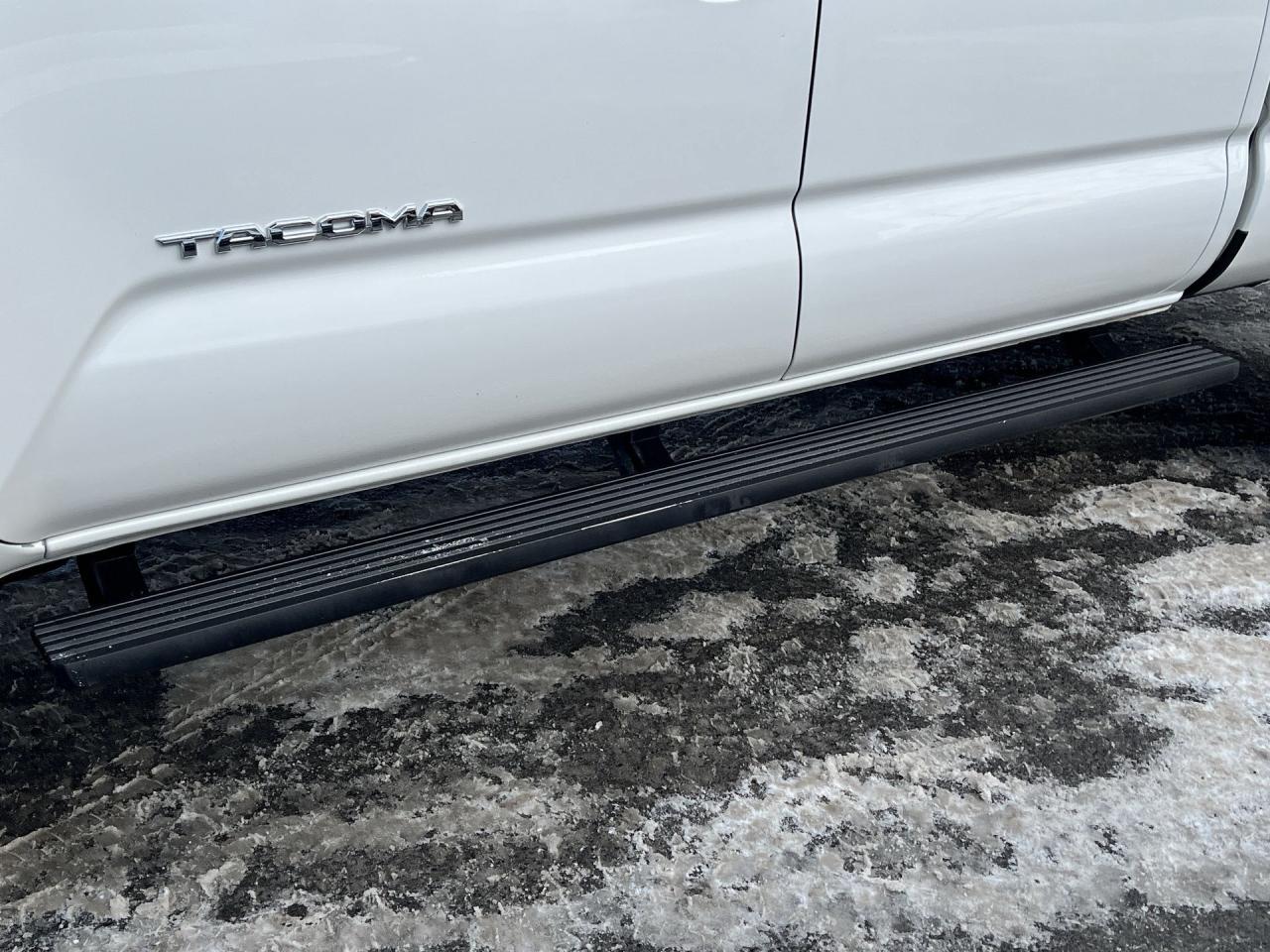 2023 Toyota Tacoma 4X4 |DBL CAB |HTD SEATS |CARPLAY |TONNEAU |ALLOYS Photo