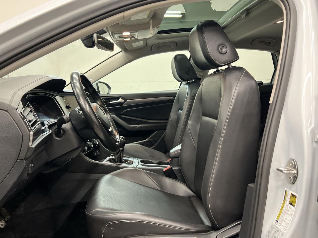 2019 Volkswagen Jetta HIGHLINE |6-SPEED |HTD LEATHER |SUNROOF | CARPLAY Photo