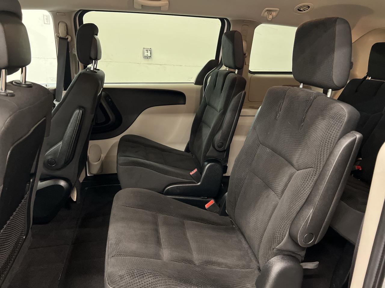 2019 Dodge Grand Caravan SXT PLUS | 7-PASS | REAR CAM | BLUETOOTH | ALLOYS Photo