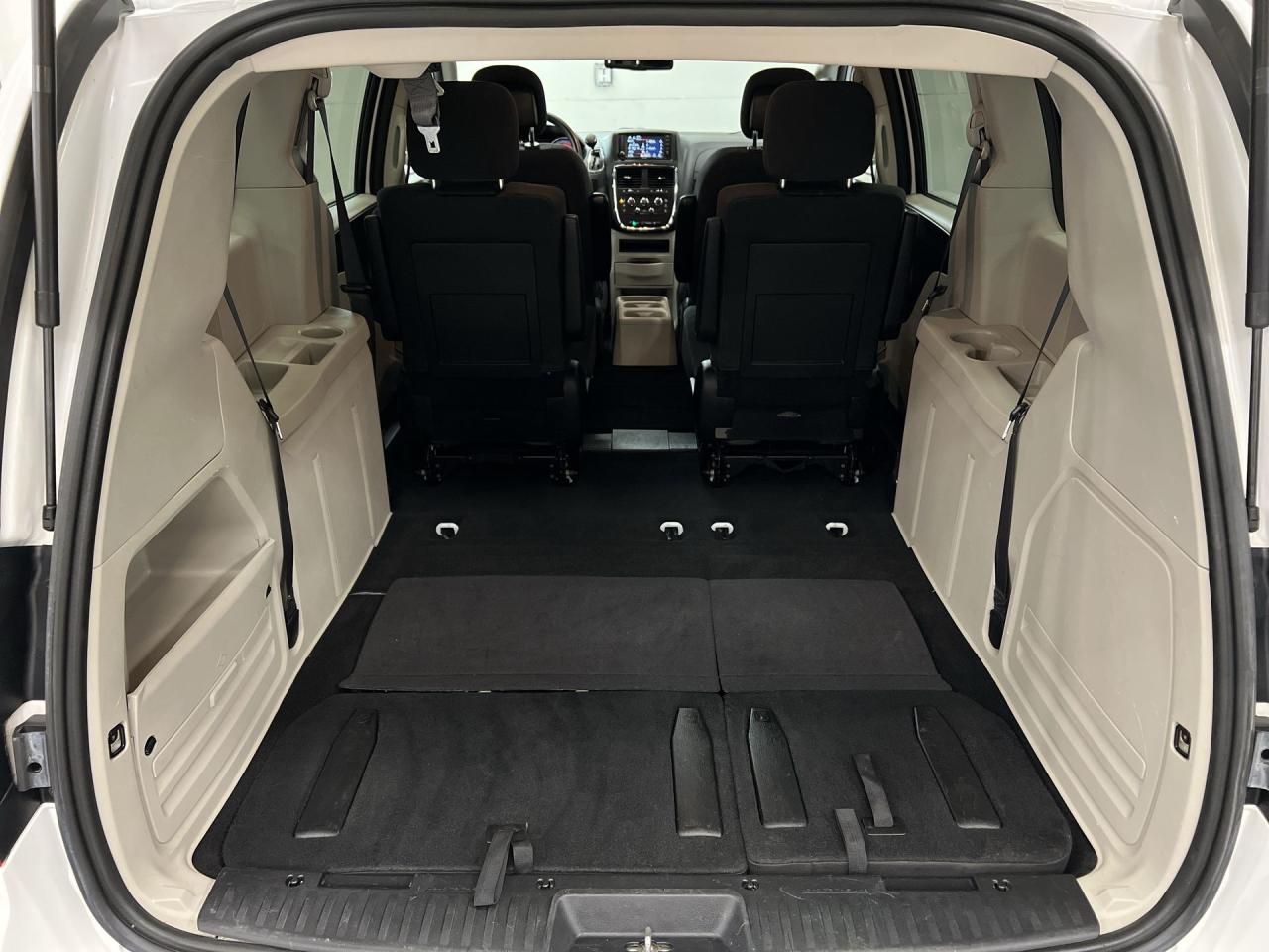 2019 Dodge Grand Caravan SXT PLUS | 7-PASS | REAR CAM | BLUETOOTH | ALLOYS Photo