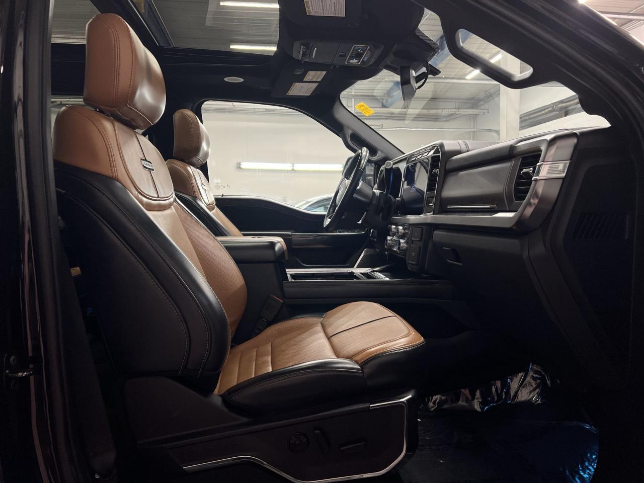 2024 Ford F-250 PLATINUM 4X4 | CREW | POWERSTROKE | MASSAGE SEATS Photo