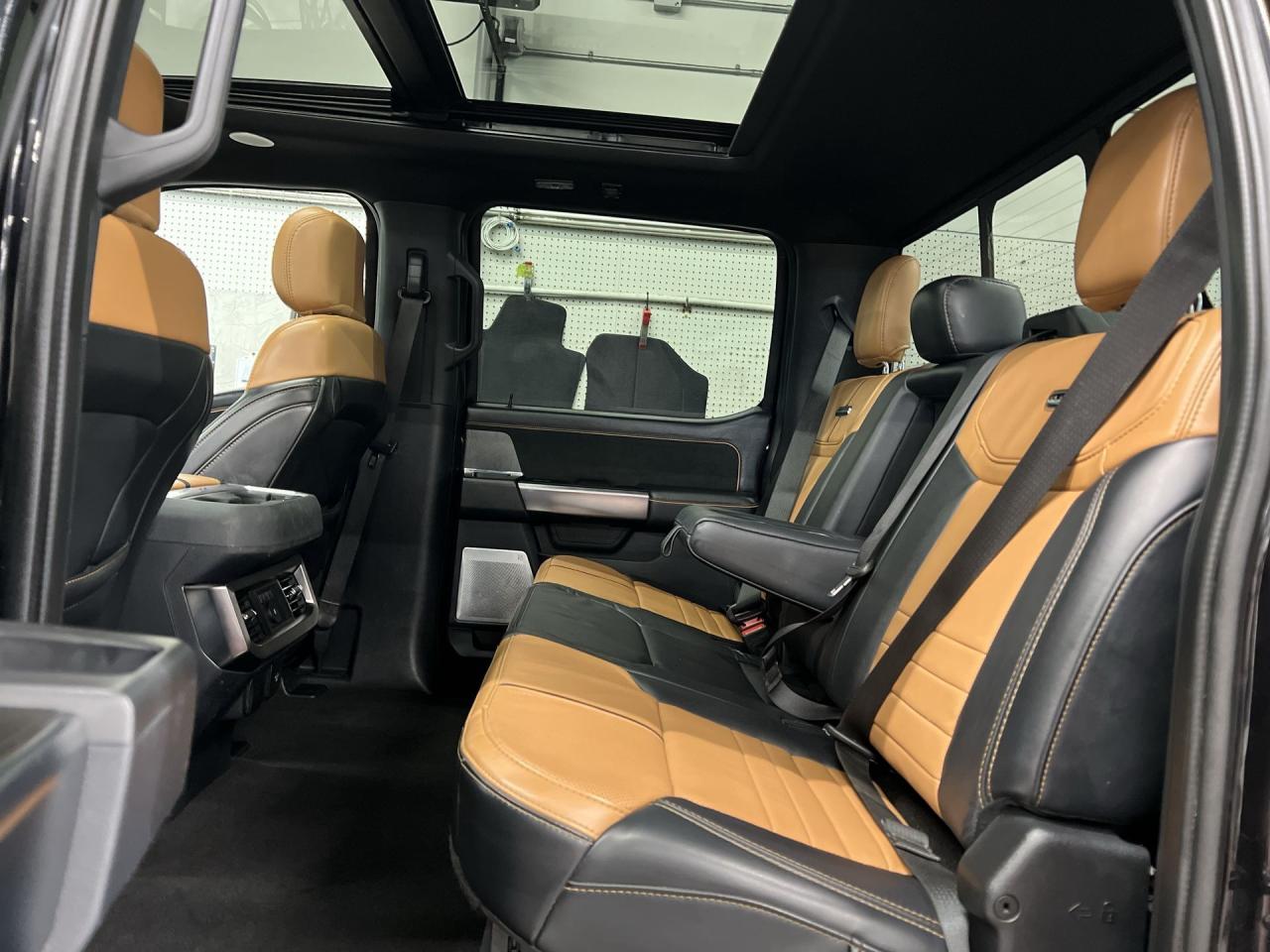 2024 Ford F-250 PLATINUM 4X4 | CREW | POWERSTROKE | MASSAGE SEATS Photo