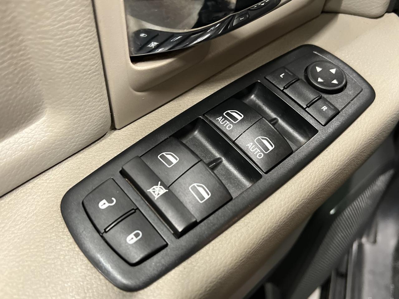 2012 RAM 2500 POWER WAGON 4X4| 5.7L V8 | REAR CAM | REMOTE START Photo