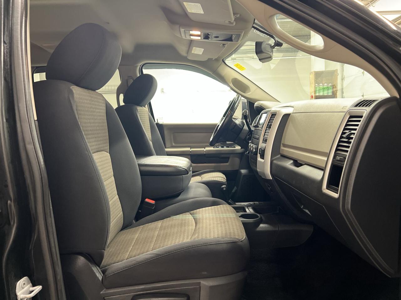 2012 RAM 2500 POWER WAGON 4X4| 5.7L V8 | REAR CAM | REMOTE START Photo