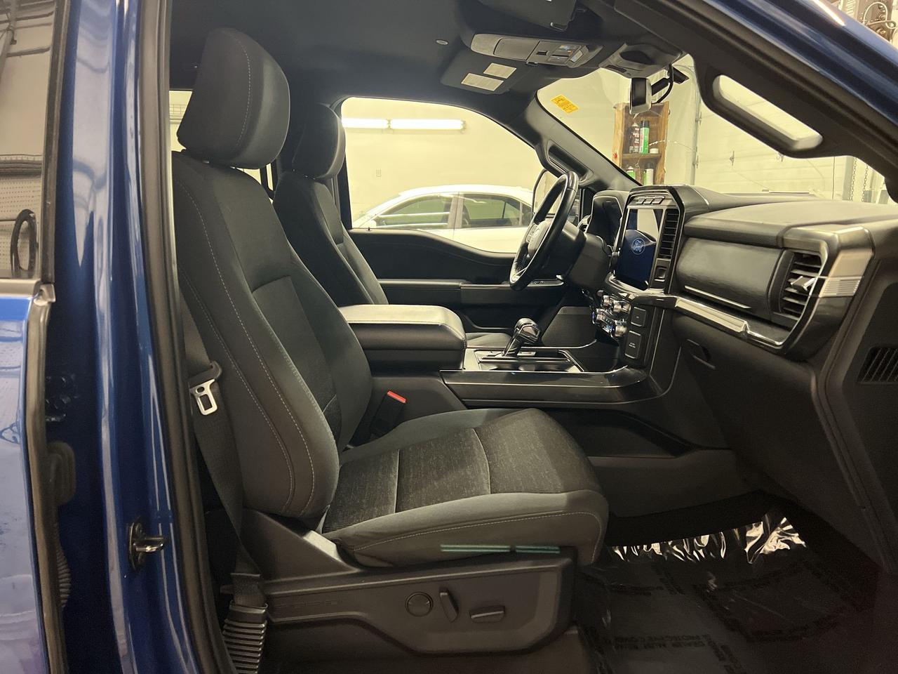 2022 Ford F-150 XLT SPORT 4X4 | CREW | 3.5L ECOBOOST | HTD SEATS | Photo
