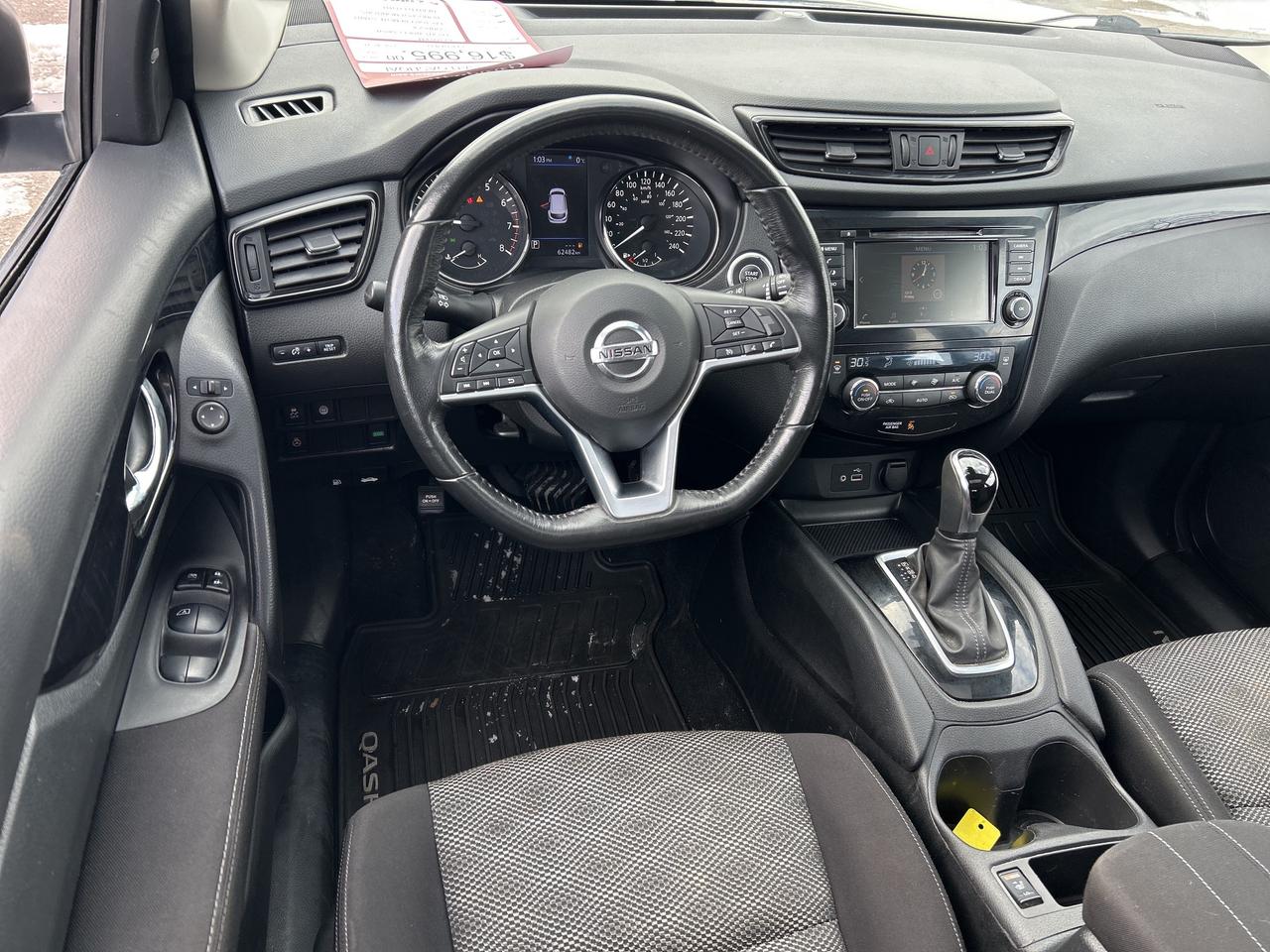 2019 Nissan Qashqai SV, FWD, BACK UP CAM, REMOTE START, SUNROOF! - Photo #13