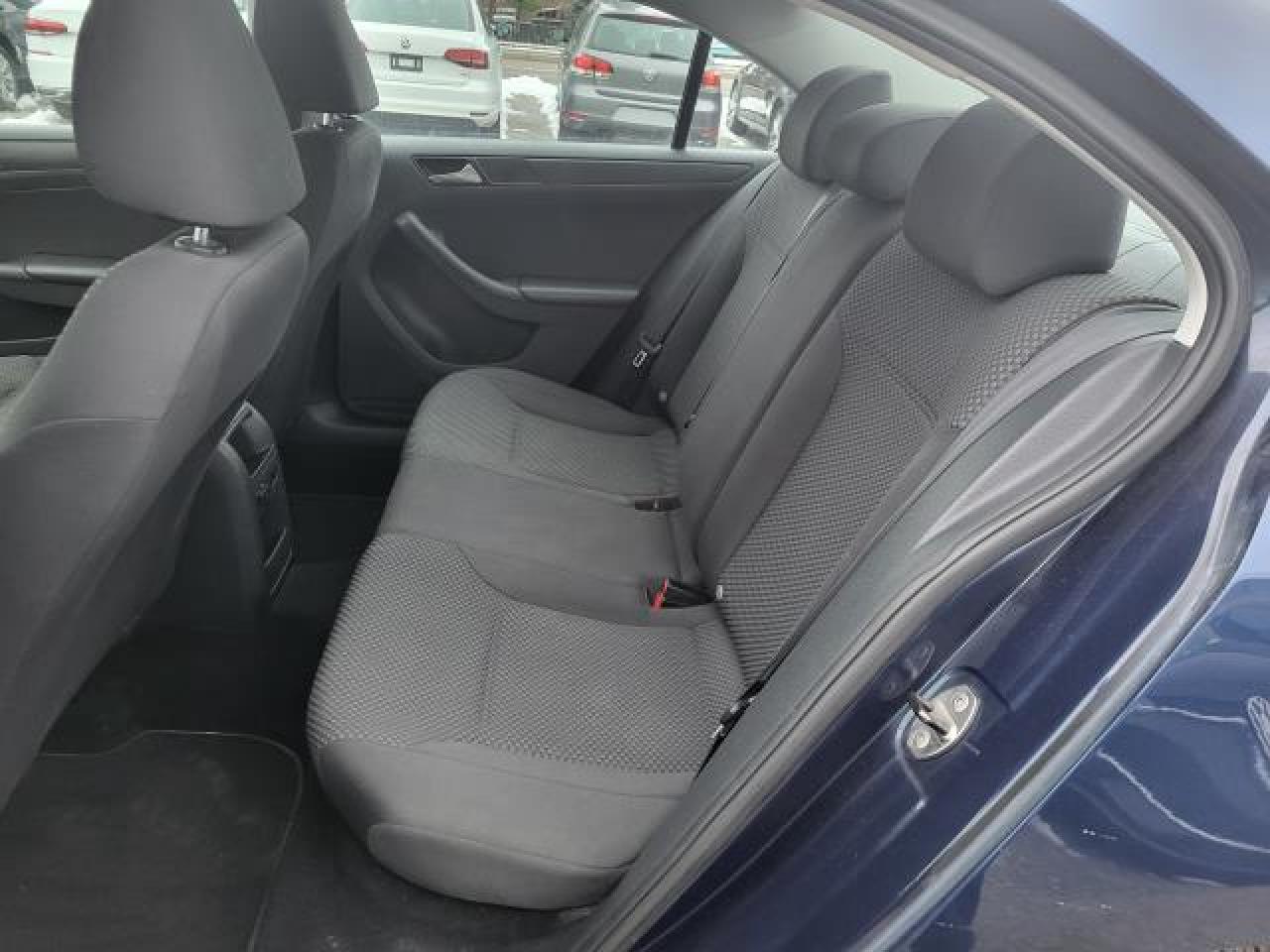 2014 Volkswagen Jetta Trendline Photo