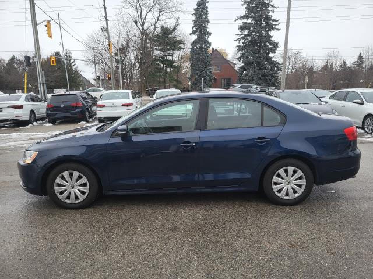 2014 Volkswagen Jetta Trendline Photo35