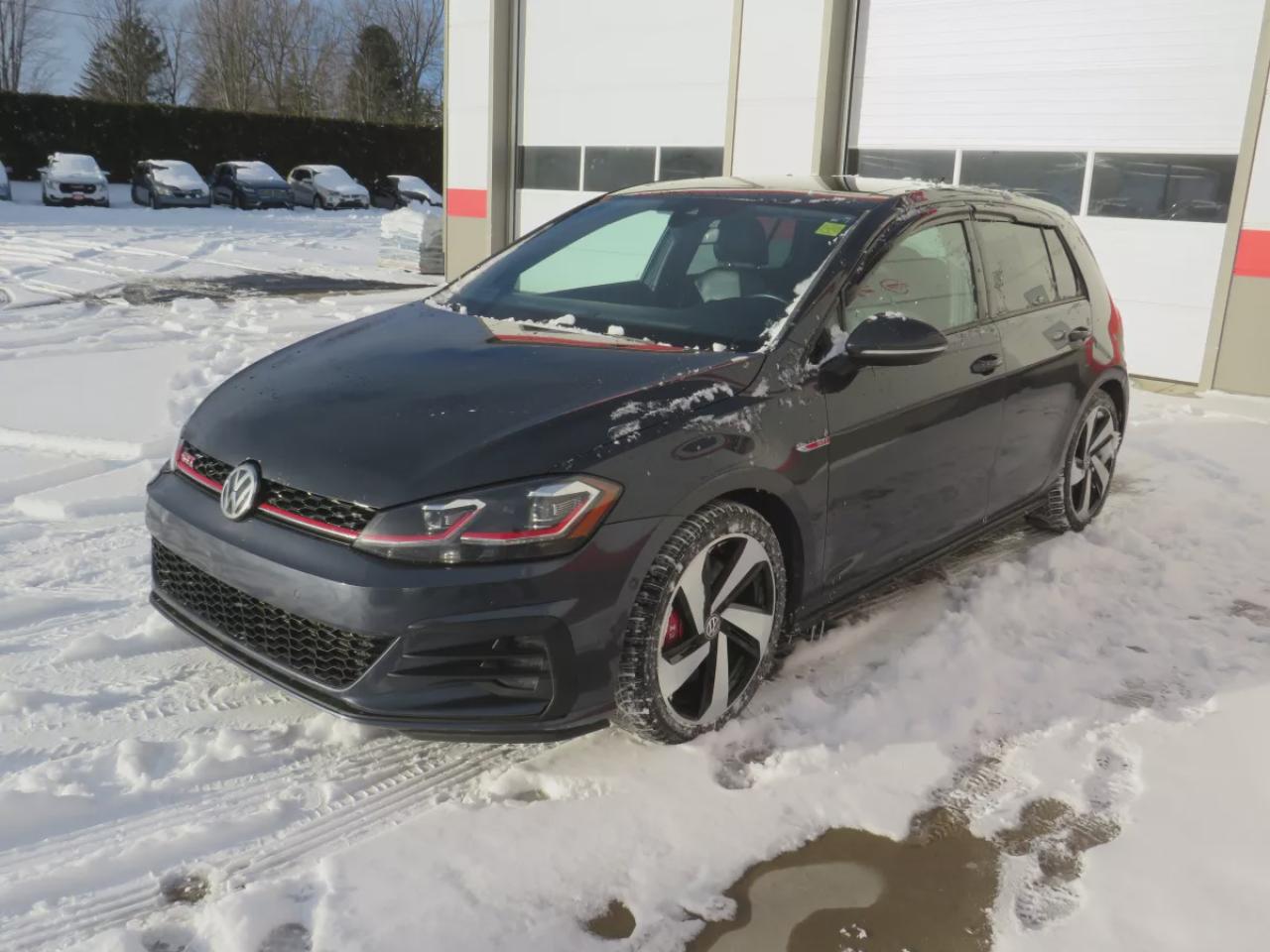 2020 Volkswagen Golf GTI Autobahn GTI Autobahn (**SAFETY/CERTIFIED!!**MANUAL TRANSMISSION**FOG LIGHTS**ALLOY RIMS**LEATHER**REVERSE CAMERA**NAVIGATION**SUNROOF**HEATED SEATS**POWER SEATS**REAR PRIVACY COVER**PUSH BUTTON START**DRIVE MODES**DIGITAL TOUCHSCREEN**DUAL EXHAUST**B Photo