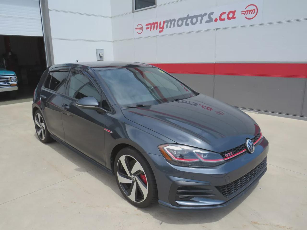 2020 Volkswagen Golf GTI Autobahn GTI Autobahn  | Safety Certified | Manual Transmission | Fog Lights | Alloy Rims | Leather | Reverse Camera | Navigation | Sunroof | Heated Seats | Power Seats | Rear Privacy Cover | Push Button Start | Drive Modes | Digital Touchscreen | Dua Photo0