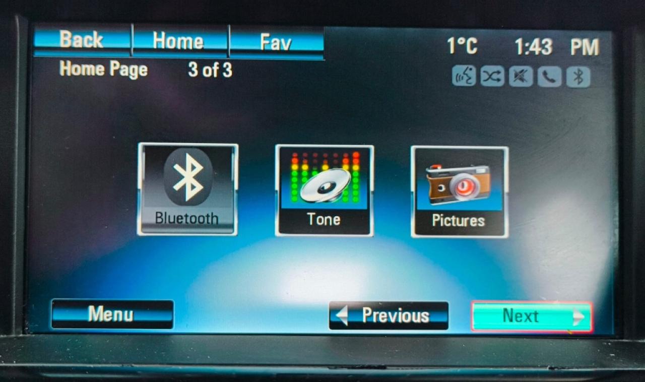 2015 Chevrolet Cruze 4dr Sedan 1LT Photo