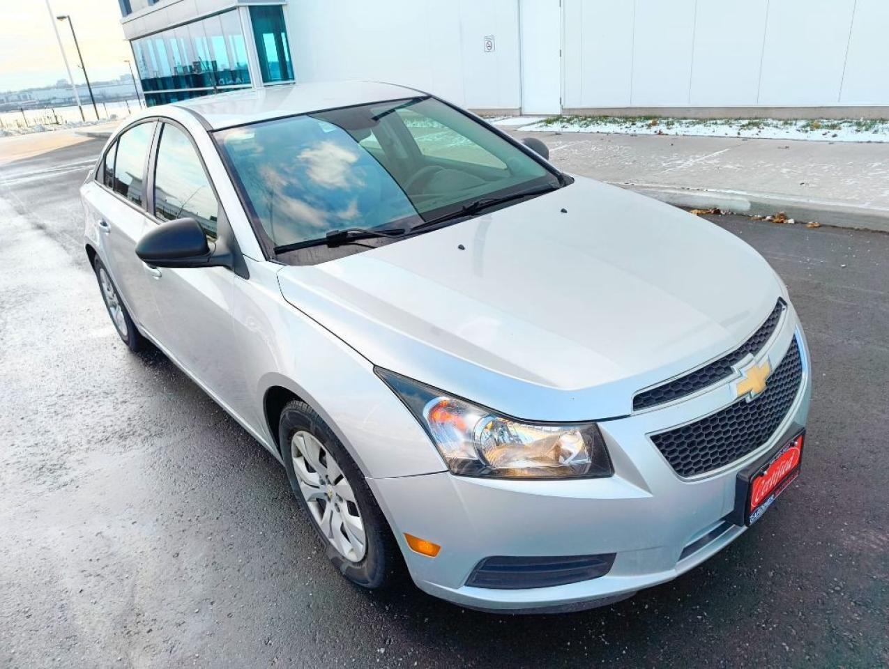 2013 Chevrolet Cruze LS Auto 4dr Sedan Automatic Photo2