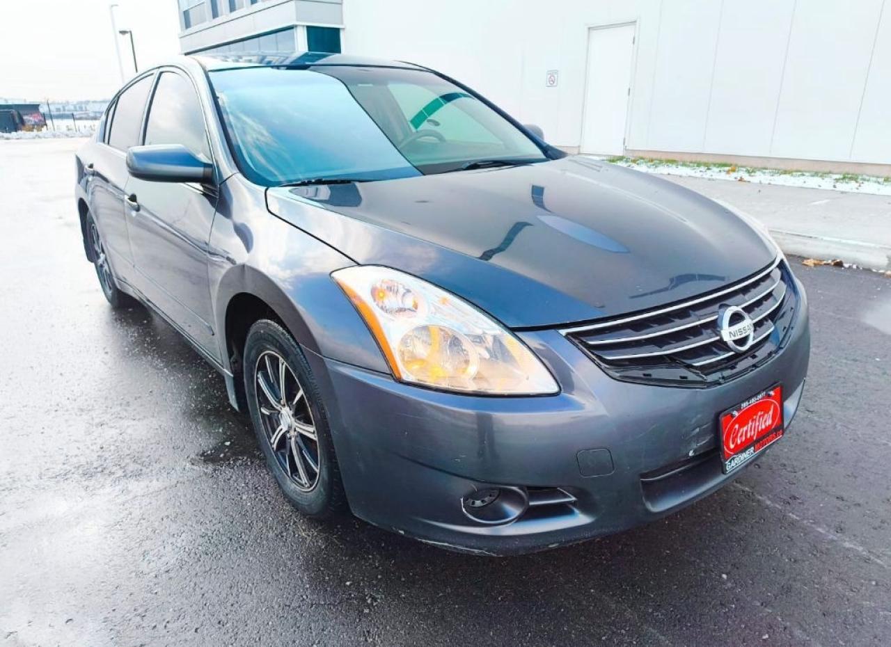 2012 Nissan Altima 2dr Coupe I4 CVT 2.5 S Photo3