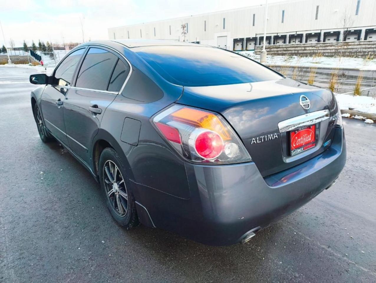 2012 Nissan Altima 2dr Coupe I4 CVT 2.5 S Photo