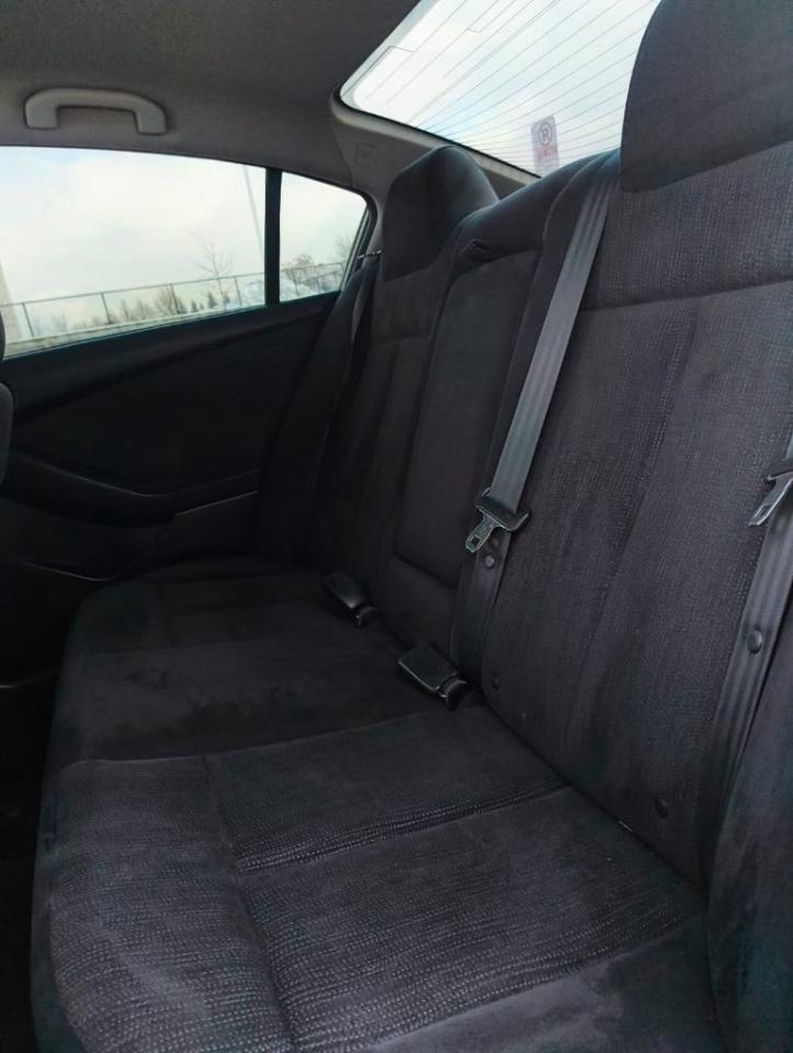 2012 Nissan Altima 2dr Coupe I4 CVT 2.5 S Photo