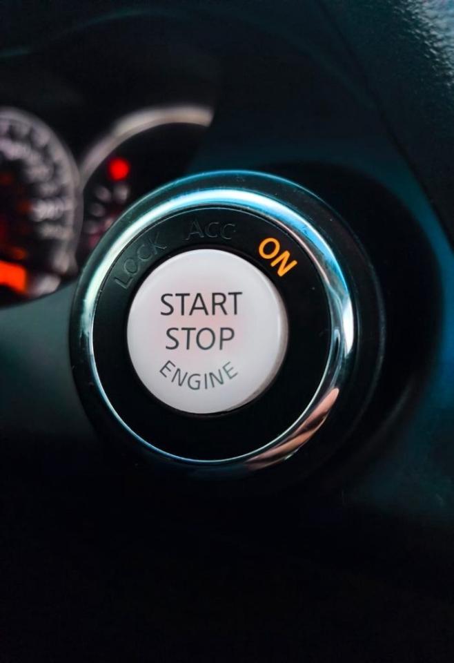 2012 Nissan Altima 2dr Coupe I4 CVT 2.5 S Photo