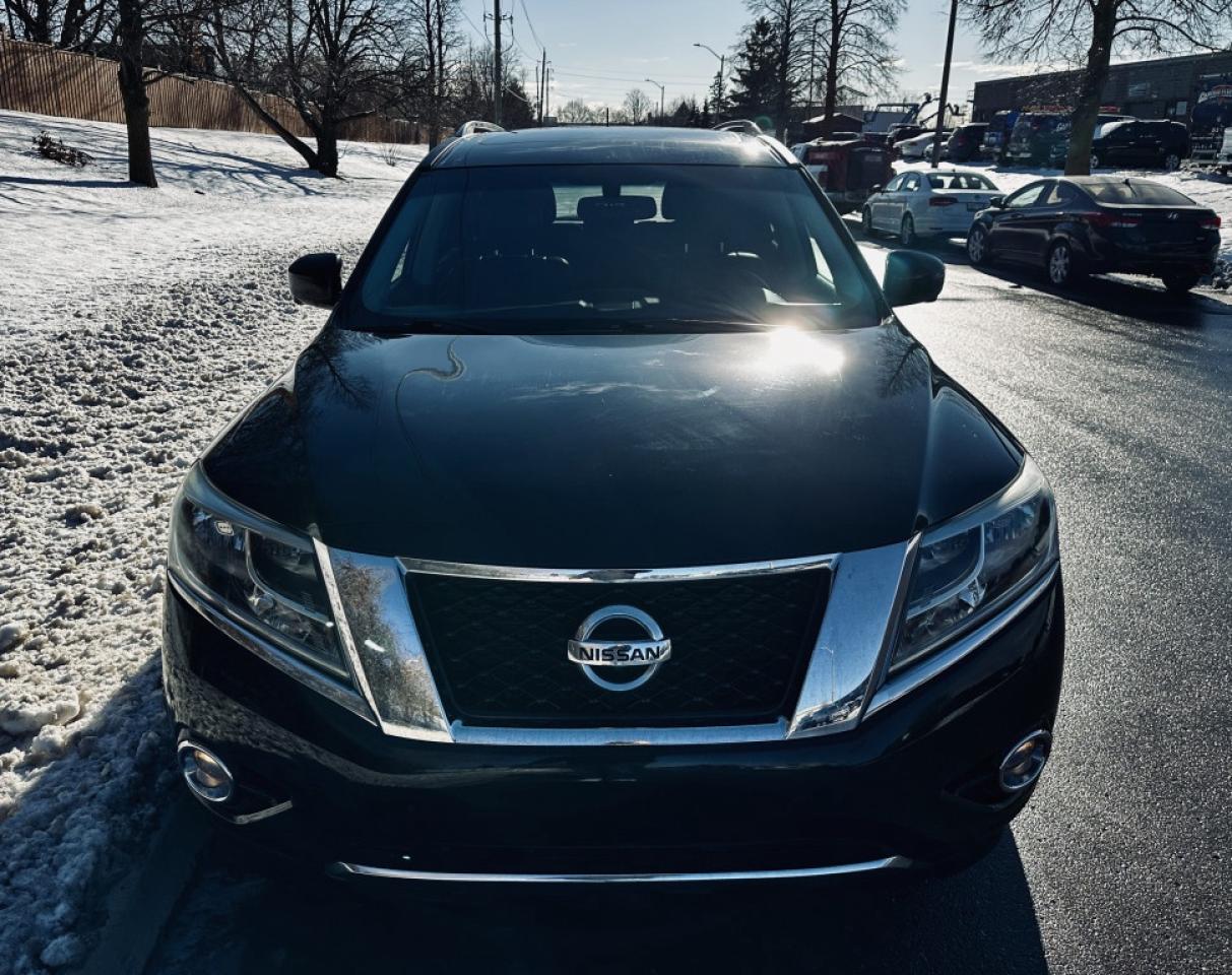 2016 Nissan Pathfinder SL Photo